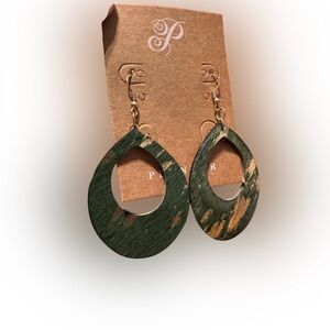 Plunder Green and Gold Teardrop Earrings